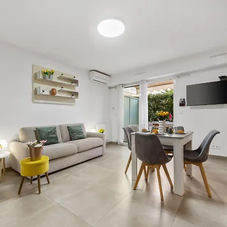 Apartment Victoria - Lumineux - Bord De - Centre Menton