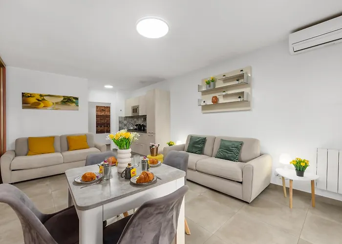 Victoria - Lumineux - Bord De - Centre *